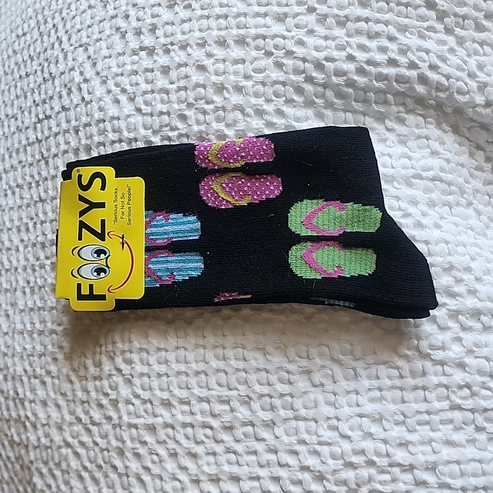 3/$20 Foozy Funny Flip Flop Socks!